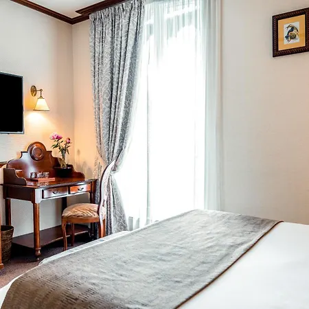 Montparnasse 4* Paris