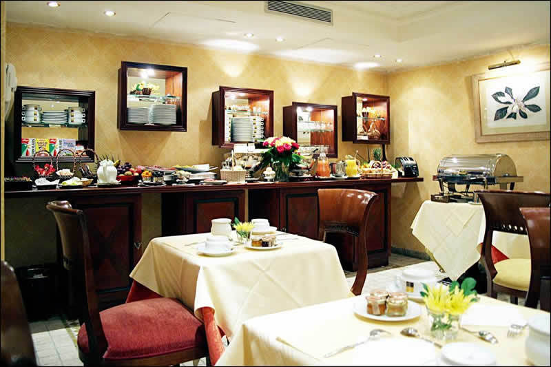 Montparnasse Hotel 4*